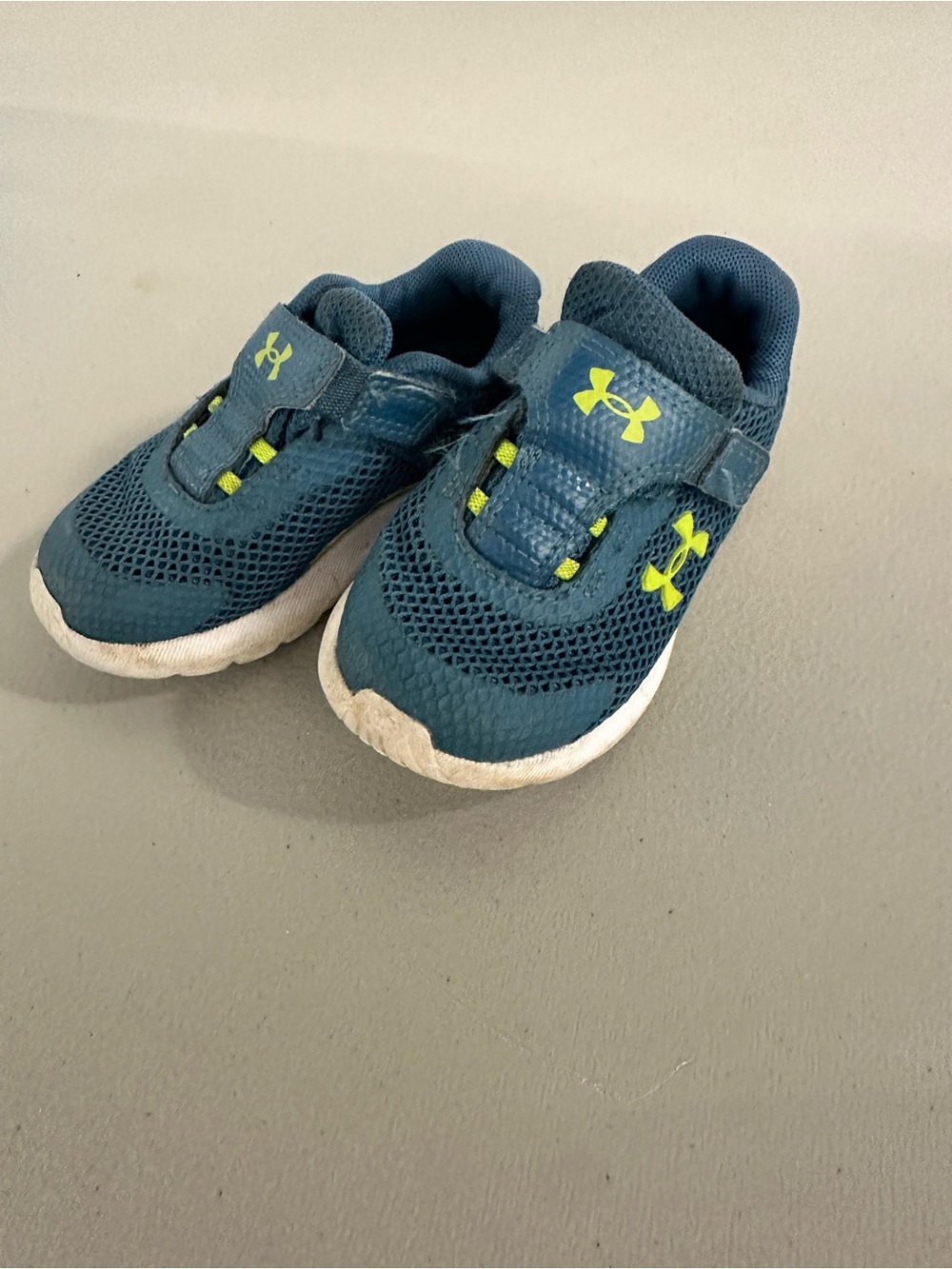 Under Armour Kids Navy with Neon Yellow Accent Athletic Sneakers